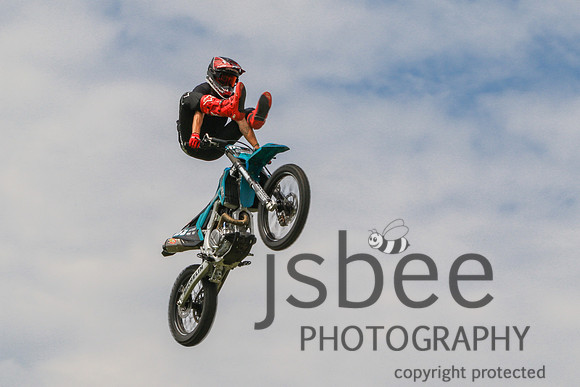 JOE_7040