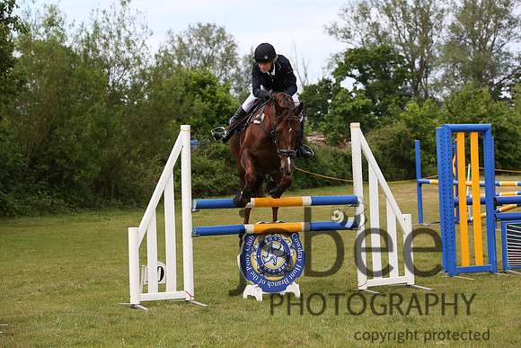 th5d1135t