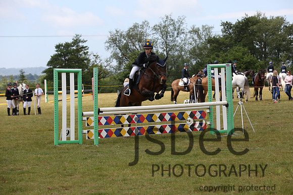 th5d1811t